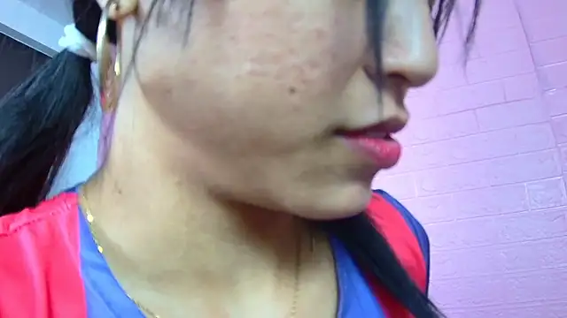 strawberrymia68 online show from 03/02/25, 07:19
