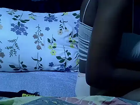 Lutyie online show from 11/21/25, 05:56