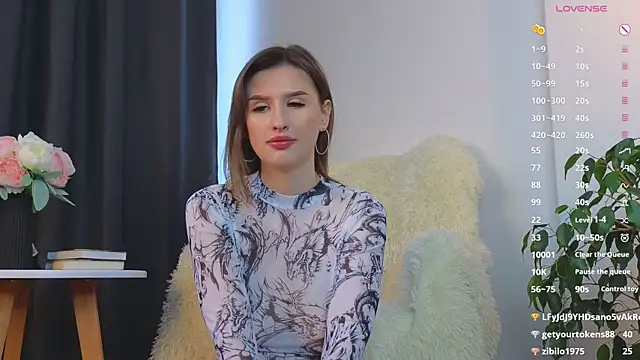 Snapshot of melissa_kisses chatting on 03/20/25, 02:10 melissa kisses online show from 03/20/25, 02:10