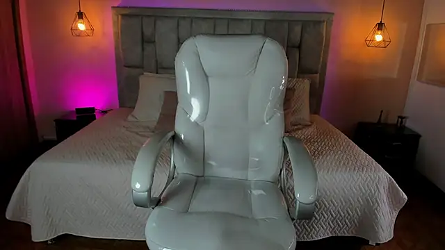 Jaiser 17 online show from 09/18/25, 02:31