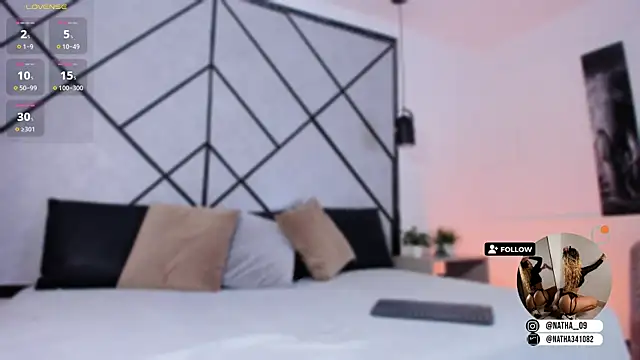 Snapshot of Natasha_Smith09 chatting on 03/07/25, 07:49 Natasha Smith09 online show from 03/07/25, 07:49