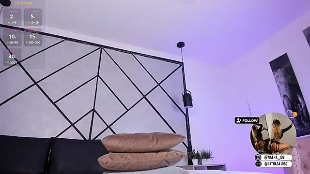 Snapshot of Natasha_Smith09 chatting on 02/24/25, 01:35 Natasha Smith09 online show from 02/24/25, 01:35