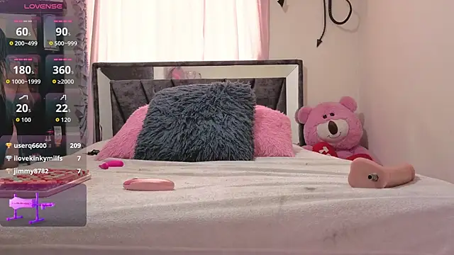 Hotsamantamature online show from 02/12/26, 08:19