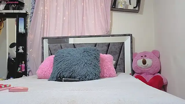 Hotsamantamature online show from 01/06/26, 10:03