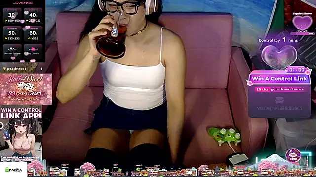 Snapshot of tashakaixxx chatting on 06/04/26, 02:38 tashakaixxx online show from 06/04/26, 02:38
