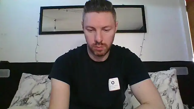 Snapshot of Fit4fun24 chatting on 09/22/25, 03:51 Fit4fun24 online show from 09/22/25, 03:51