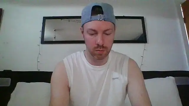 Snapshot of Fit4fun24 chatting on 10/07/25, 12:28 Fit4fun24 online show from 10/07/25, 12:28