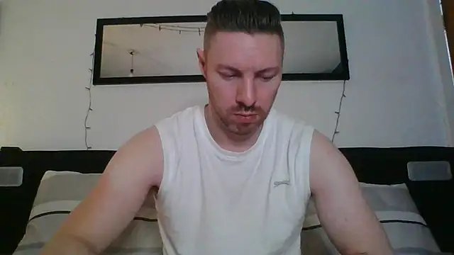 Snapshot of Fit4fun24 chatting on 09/15/25, 03:23 Fit4fun24 online show from 09/15/25, 03:23