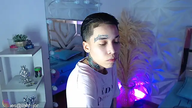 Jonesliam23 online show from 02/24/26, 07:15