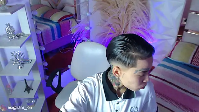 Jonesliam23 online show from 03/24/26, 07:14