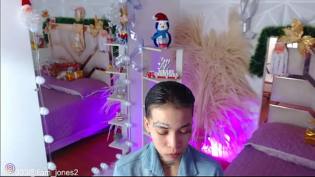 Jonesliam23 online show from 12/16/25, 07:29