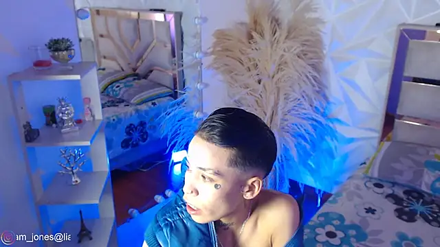 Jonesliam23 online show from 03/20/26, 07:37