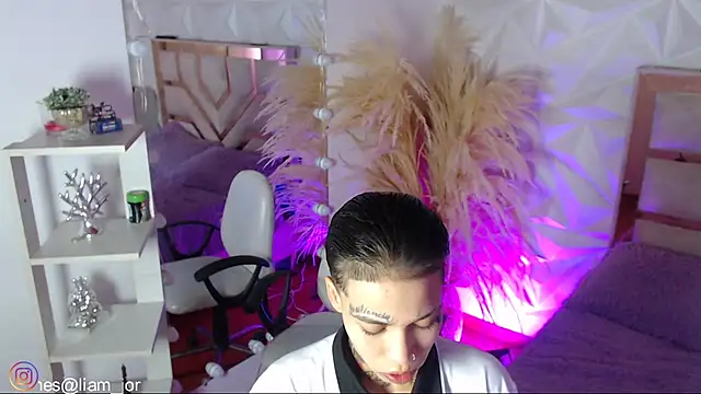 Jonesliam23 online show from 02/19/26, 07:22