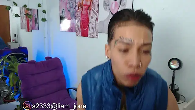 Snapshot of Jonesliam23 chatting on 02/28/25, 09:55 Jonesliam23 online show from 02/28/25, 09:55