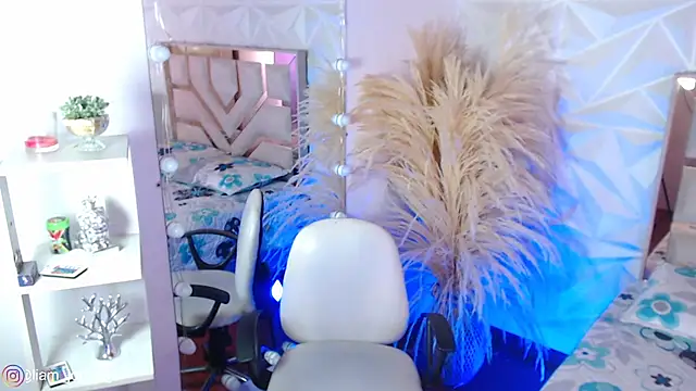 Jonesliam23 online show from 03/15/26, 07:10