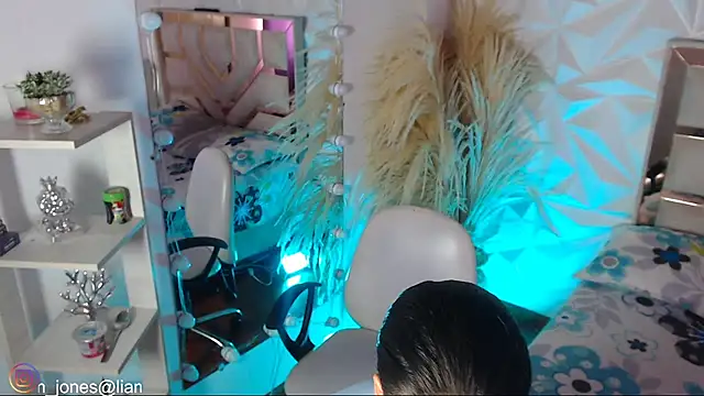 Jonesliam23 online show from 03/09/26, 07:28