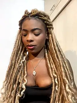 adaraSmiith online show from 11/21/25, 12:37