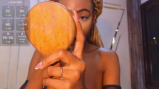 adaraSmiith online show from 11/18/25, 11:35