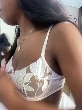 adaraSmiith online show from 12/16/25, 12:09