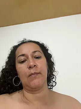 luisa curli online show from 02/10/26, 04:22