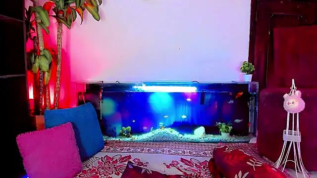 the-horus-girl online show from 09/15/25, 10:32