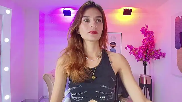 Snapshot of Tamara_slimx chatting on 01/17/26, 04:16 Tamara slimx online show from 01/17/26, 04:16