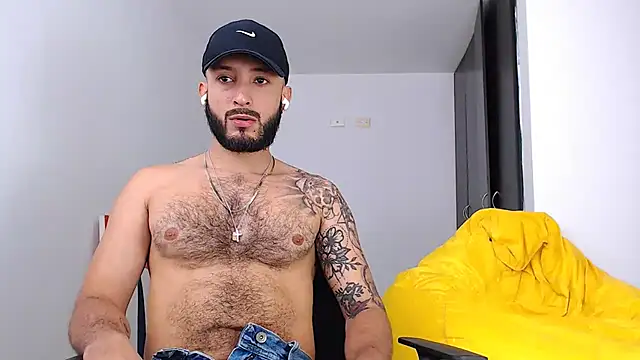 Sanit Di online show from 12/03/25, 03:33