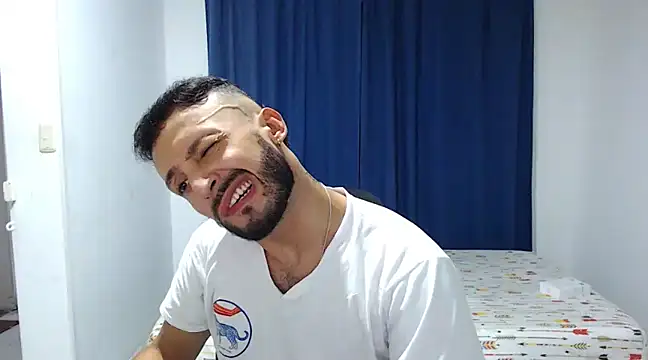 Sanit Di online show from 12/17/24, 07:15