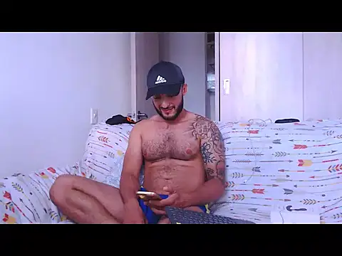 Snapshot of Sanit_Di chatting on 08/01/26, 11:03 Sanit Di online show from 08/01/26, 11:03