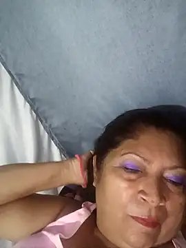 Snapshot of naysi chatting on 02/05/25, 03:55 naysi online show from 02/05/25, 03:55
