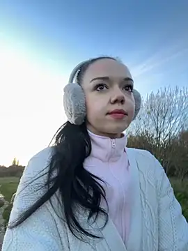 Vanesskaa online show from 11/13/25, 04:00