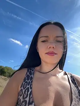Snapshot of Vanesskaa chatting on 09/09/25, 10:14 Vanesskaa online show from 09/09/25, 10:14