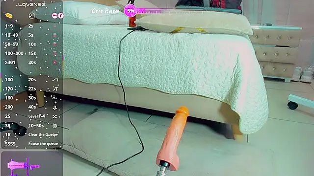 EmilyySaenz online show from 02/05/26, 04:03