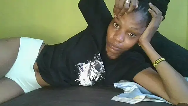 Snapshot of slim_girl02 chatting on 06/27/26, 05:24 slim girl02 online show from 06/27/26, 05:24