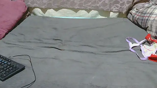 slim girl02 online show from 03/31/26, 07:21