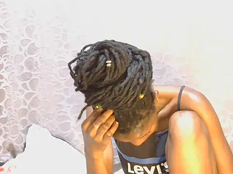 Snapshot of slim_girl02 chatting on 11/26/25, 07:58 slim girl02 online show from 11/26/25, 07:58