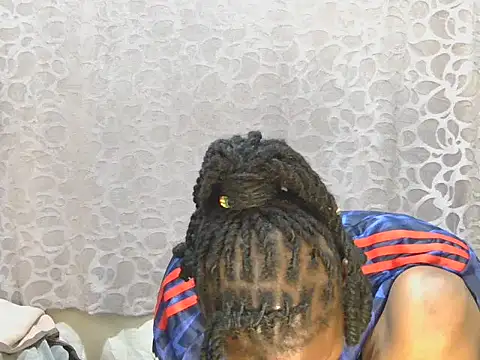 Snapshot of slim_girl02 chatting on 05/08/26, 05:06 slim girl02 online show from 05/08/26, 05:06