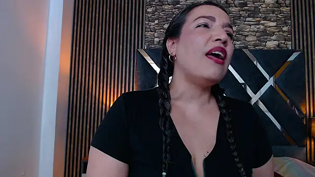 marie hss online show from 09/22/25, 08:04