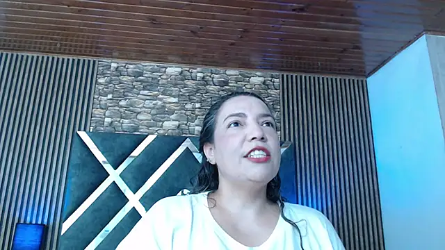 marie hss online show from 12/01/25, 03:24