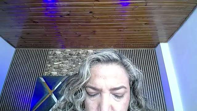 Snapshot of marie_hss chatting on 01/16/26, 08:40 marie hss online show from 01/16/26, 08:40