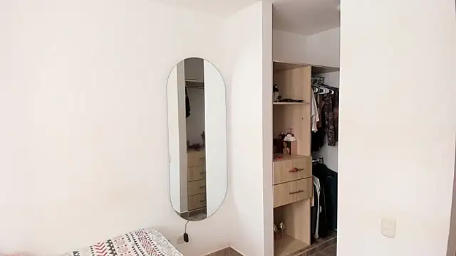 rose scottt online show from 02/25/26, 06:19