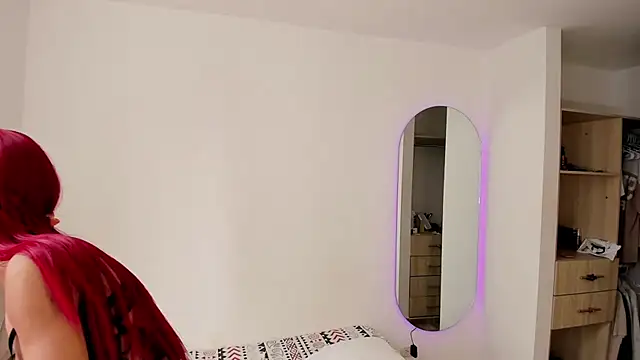 Snapshot of rose_scottt chatting on 10/10/25, 04:08 rose scottt online show from 10/10/25, 04:08