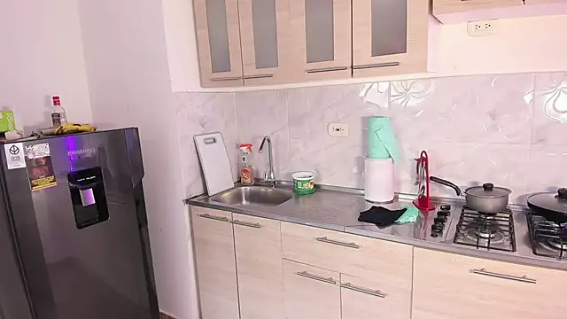 rose scottt online show from 03/01/26, 09:04