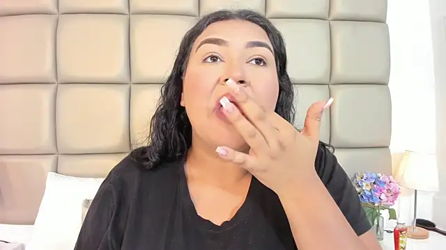 DojaAissha online show from 01/12/26, 07:20