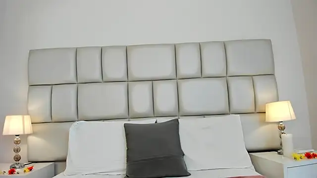 DojaAissha online show from 03/11/25, 07:03