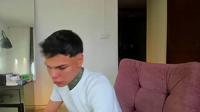 Jordyrodriiguez online show from 10/15/25, 09:34