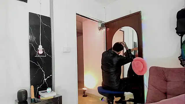 Jordyrodriiguez online show from 11/08/25, 11:19