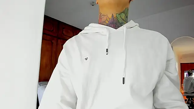 Jordyrodriiguez online show from 12/25/24, 12:27