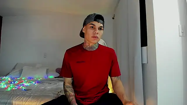 Jordyrodriiguez online show from 12/31/24, 05:22