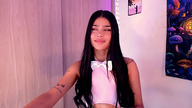 CatrinaRossi online show from 11/26/25, 07:58